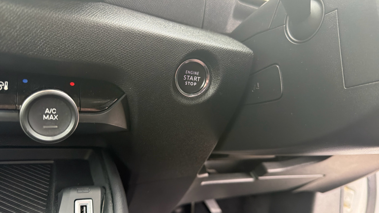 Citroen C4 1.2 PureTech [130] Shine 5dr Petrol Hatchback